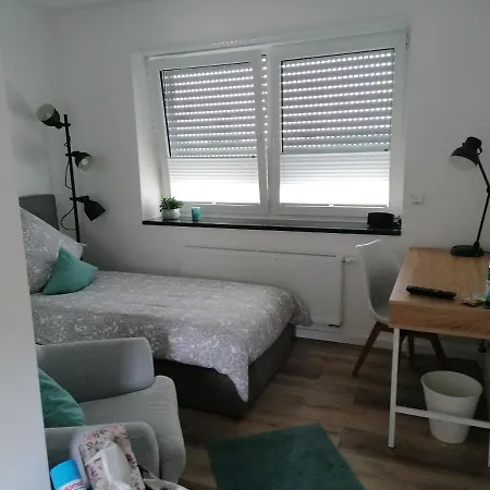Apartamento Gaestezimmer Bergerhof - Ankommen Und Wohlfuehlen Neuss