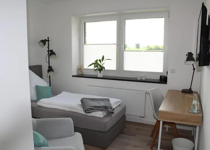 Gaestezimmer Bergerhof - Ankommen Und Wohlfuehlen * Neuss